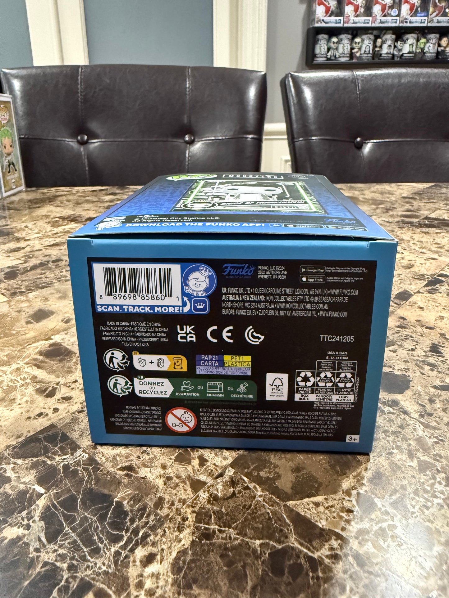 Universal Monsters – Bride of Frankenstein #323 (GITD • Digital)