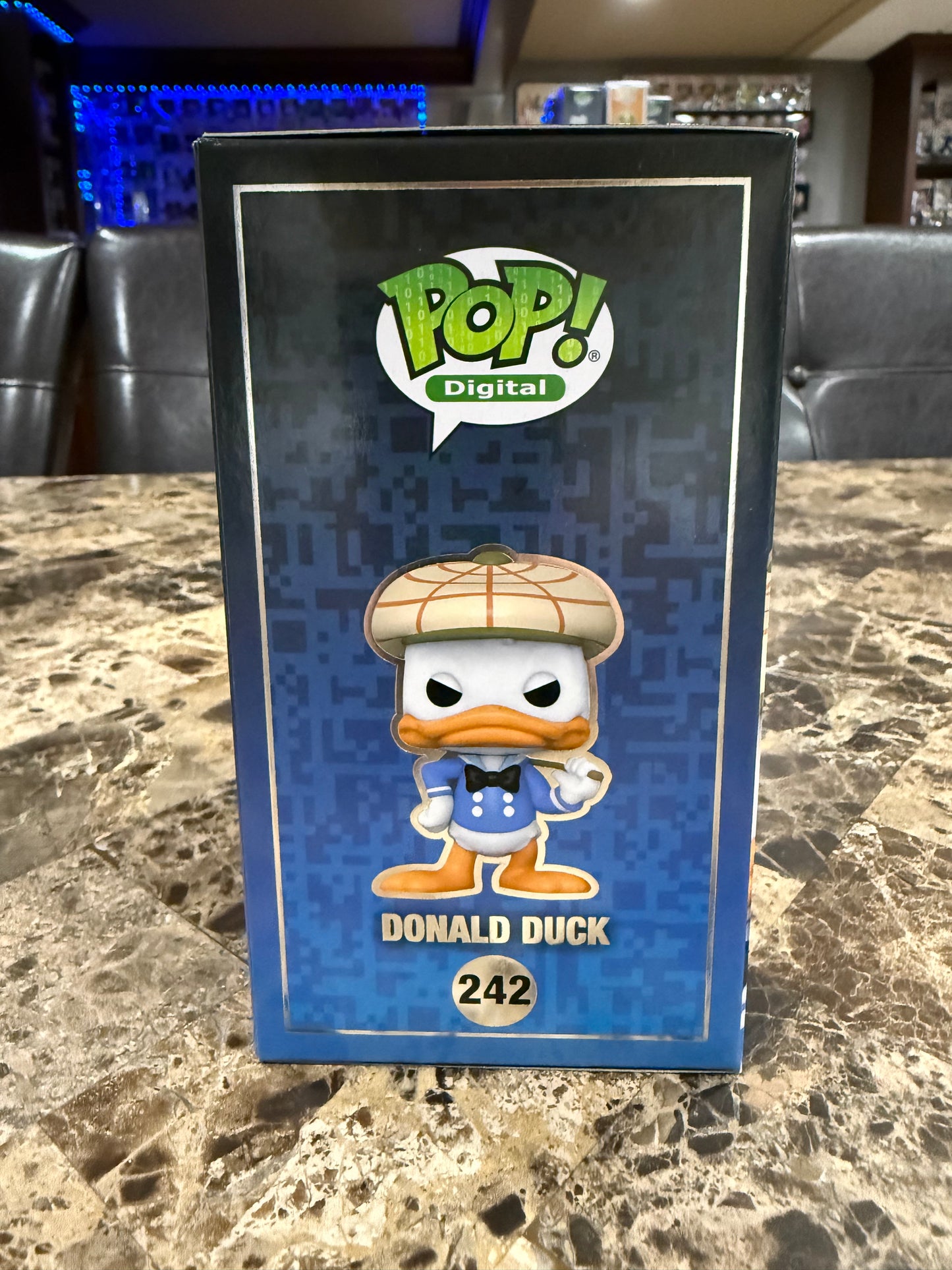 Donald Duck Funko Pop #242 (Mickey and Friends NFT Release 1800 pcs)
