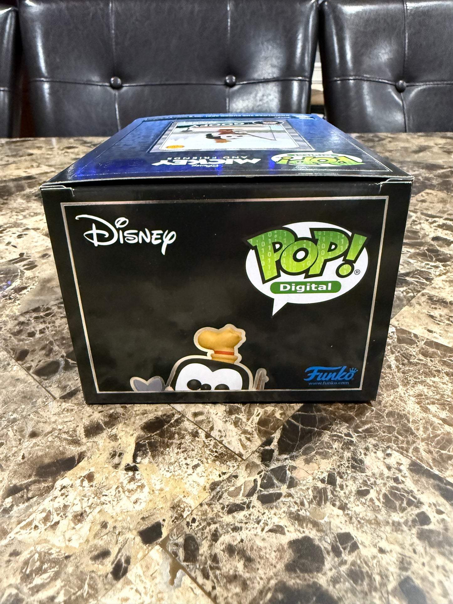Goofy Funko Pop #243 (Mickey and Friends NFT Release 1800 pcs)