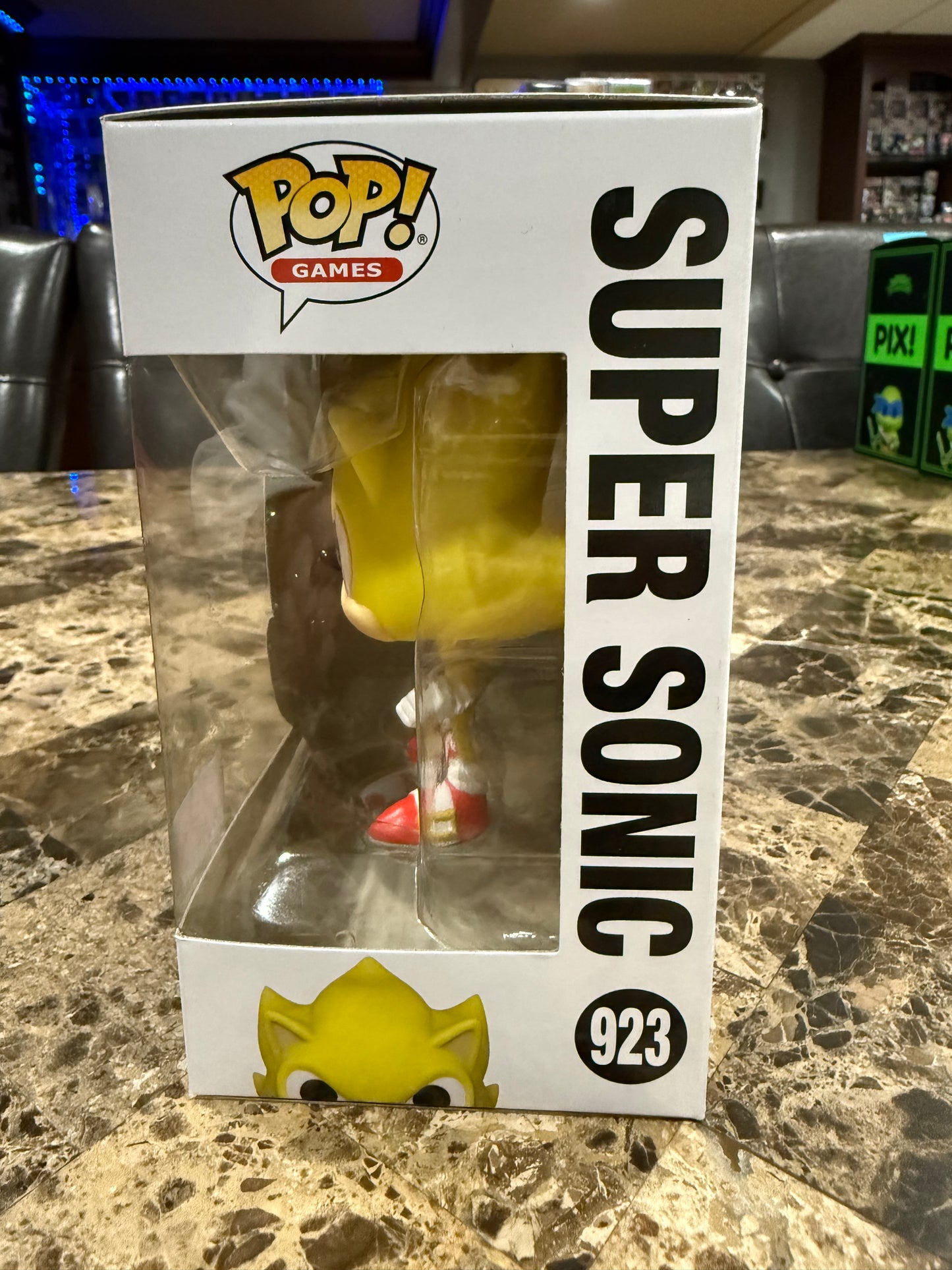 Super Sonic Funko Pop #923 (AAA Anime Exclusive)