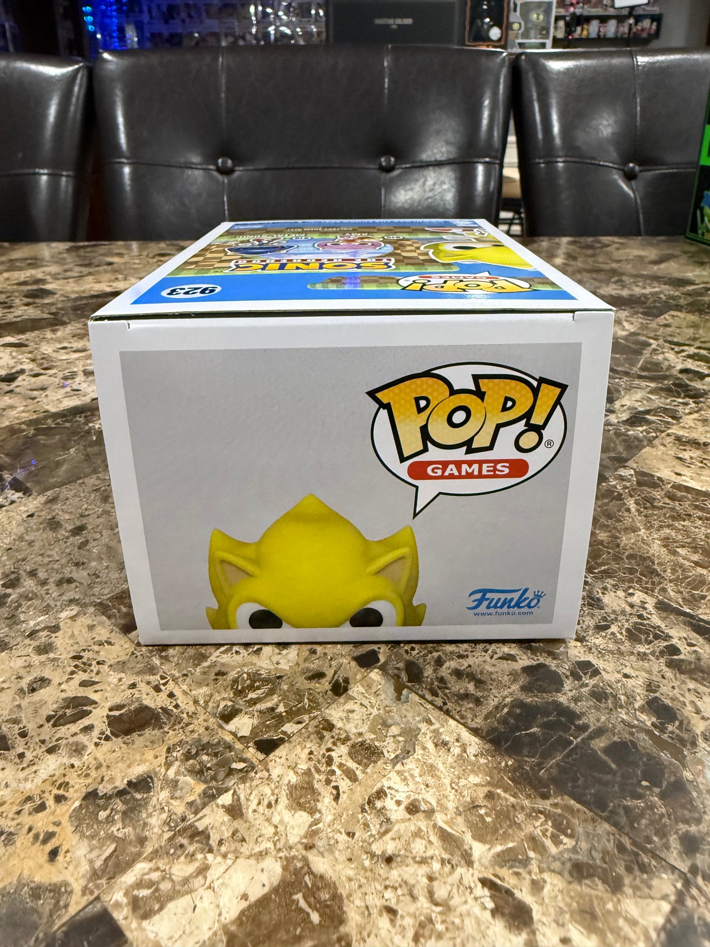 Super Sonic Funko Pop #923 (AAA Anime Exclusive)