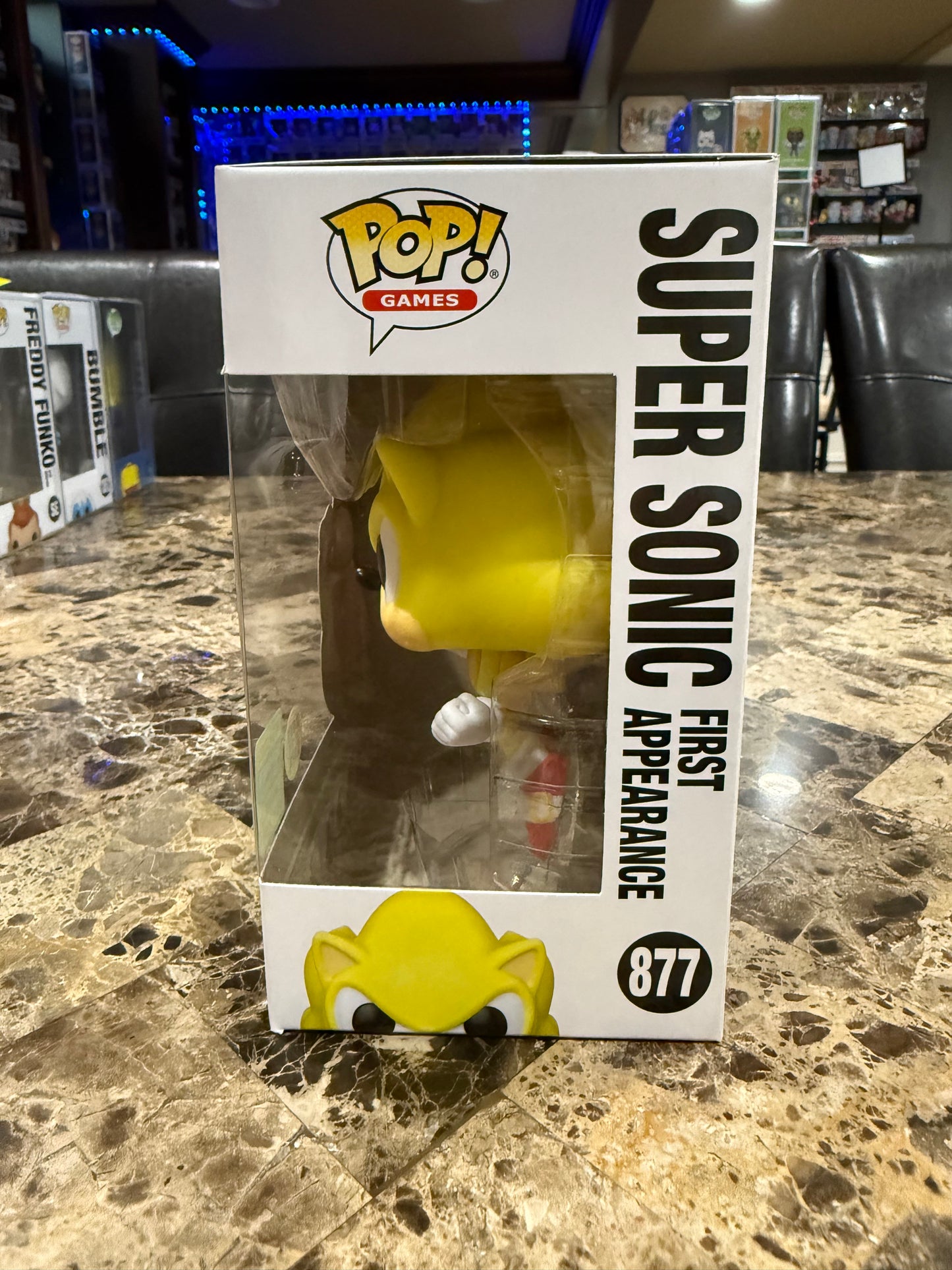 Super Sonic Funko Pop #877 (GITD, 2022 Summer Convention Limited Edition)