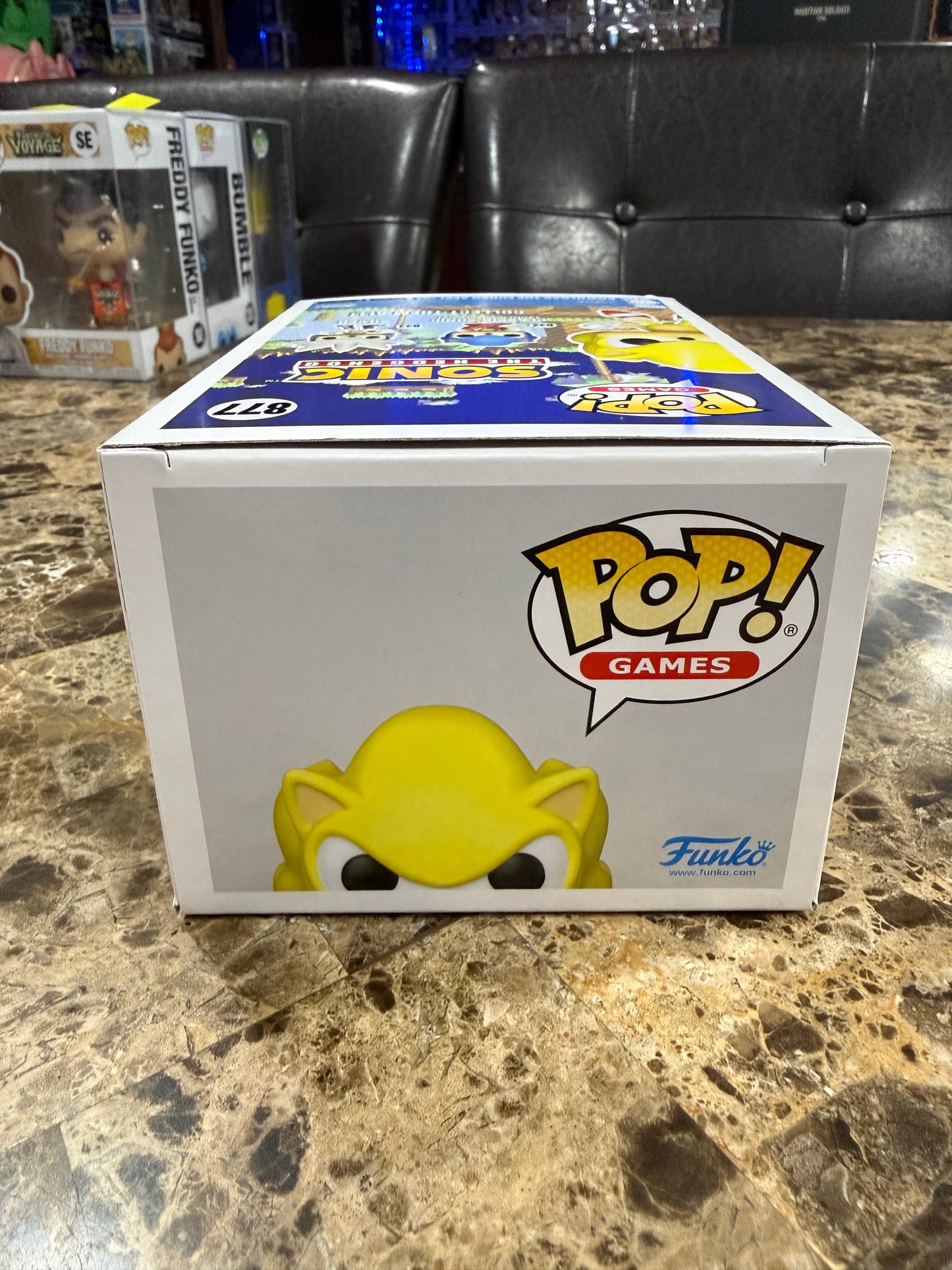 Super Sonic Funko Pop #877 (GITD, 2022 Summer Convention Limited Edition)