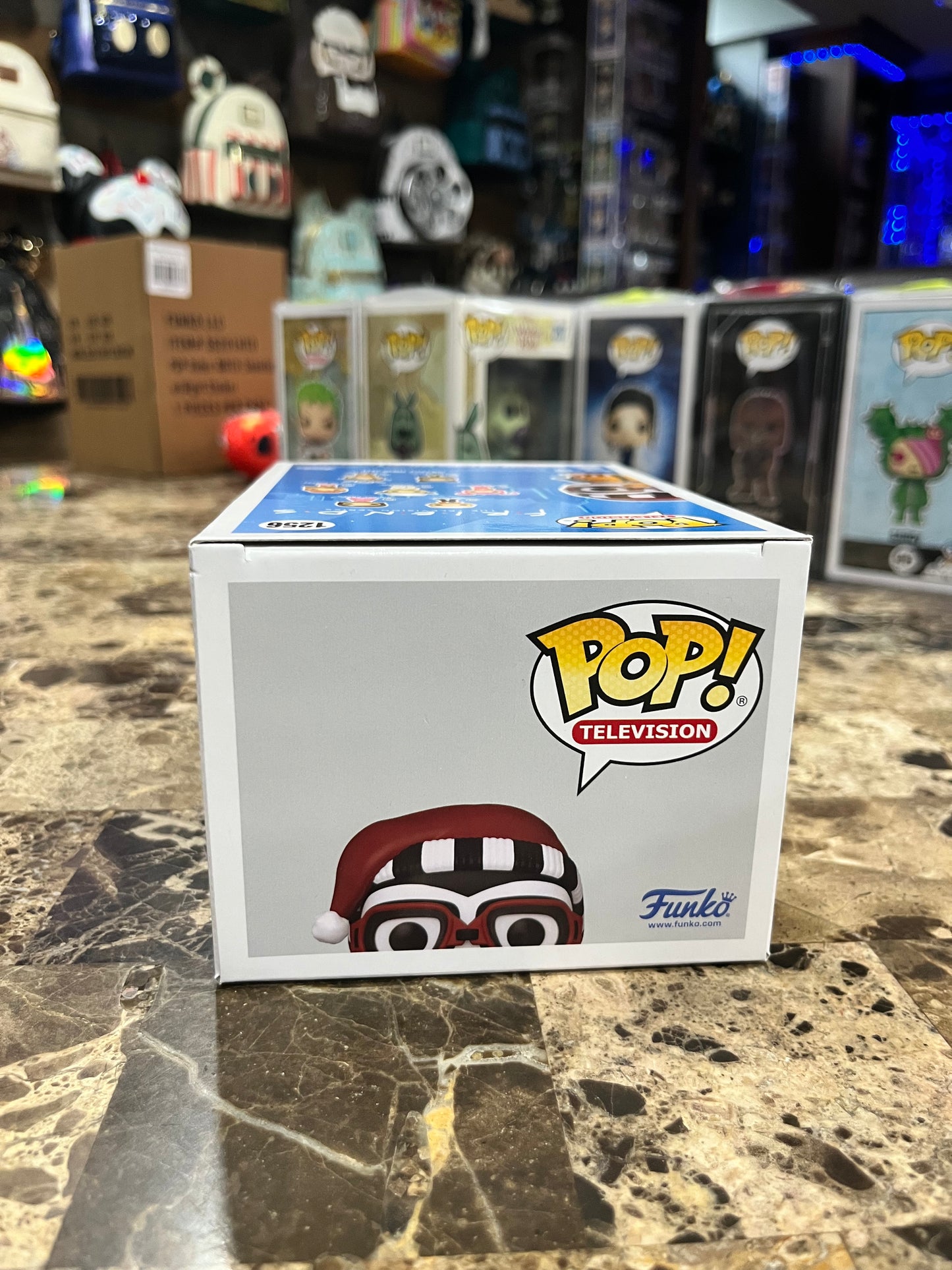 Hugsy The Penguin Funko Pop #1256
