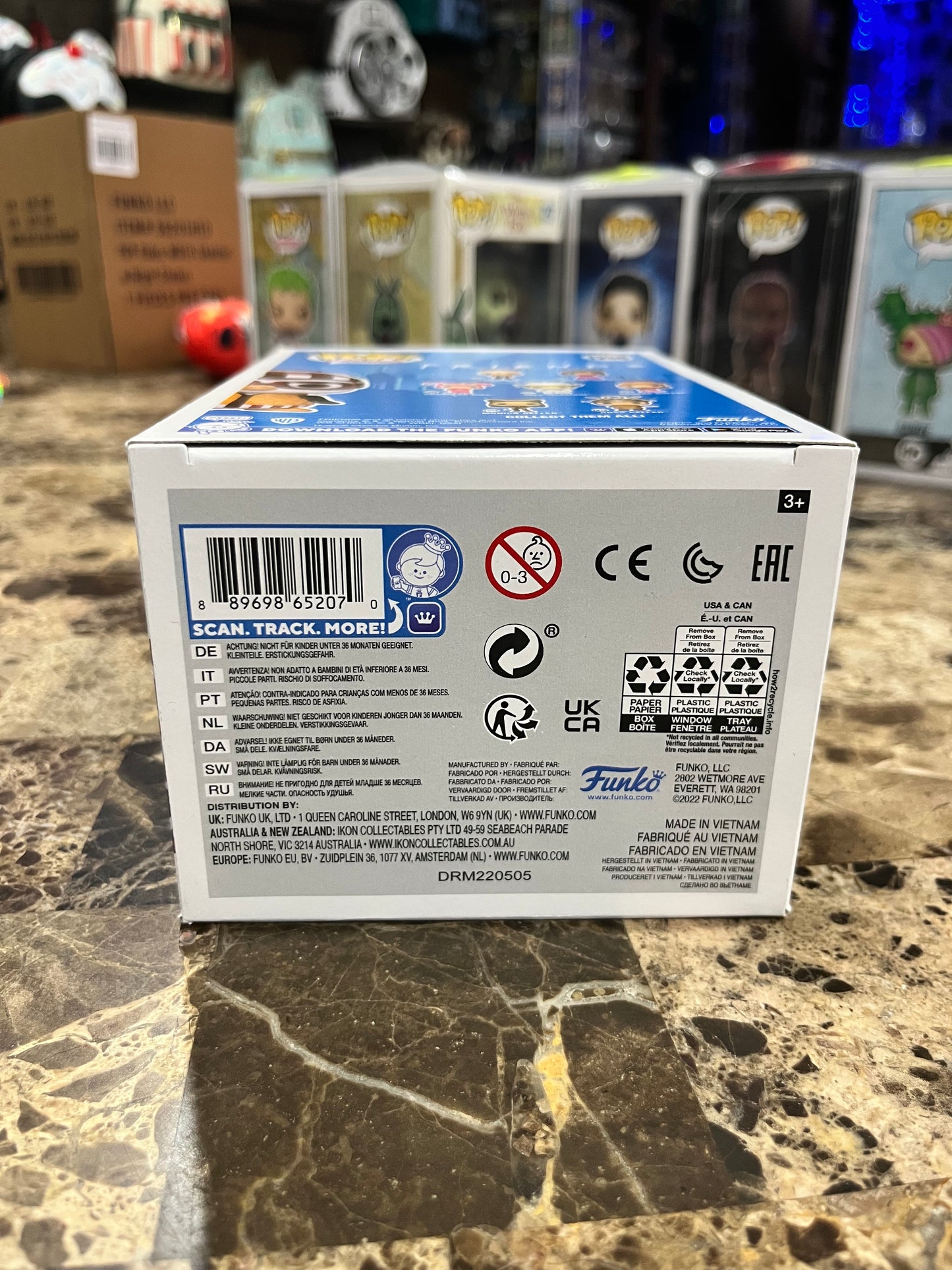 Hugsy The Penguin Funko Pop #1256